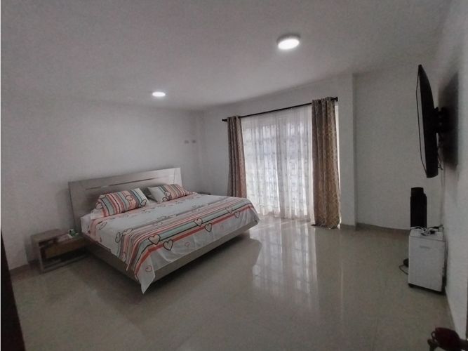 Casa de 4 alcobas en venta en Co Almenares De Las Mercedes, Palmira, 240 m² · foto 21 de 24