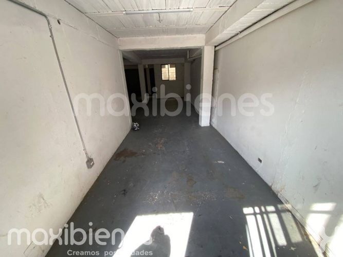 Bodega en arriendo en El Chagualo, Medellín, 198 m² · foto 5 de 9