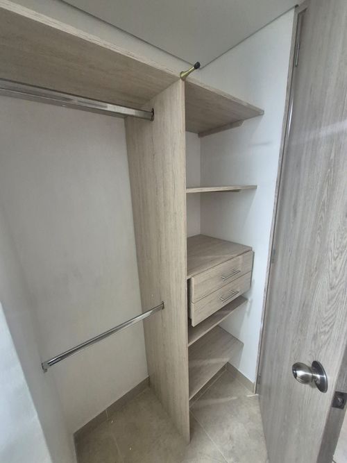 Apartamento de 3 alcobas en arriendo en La Hondonada, Medellín, 65 m² · foto 10 de 12