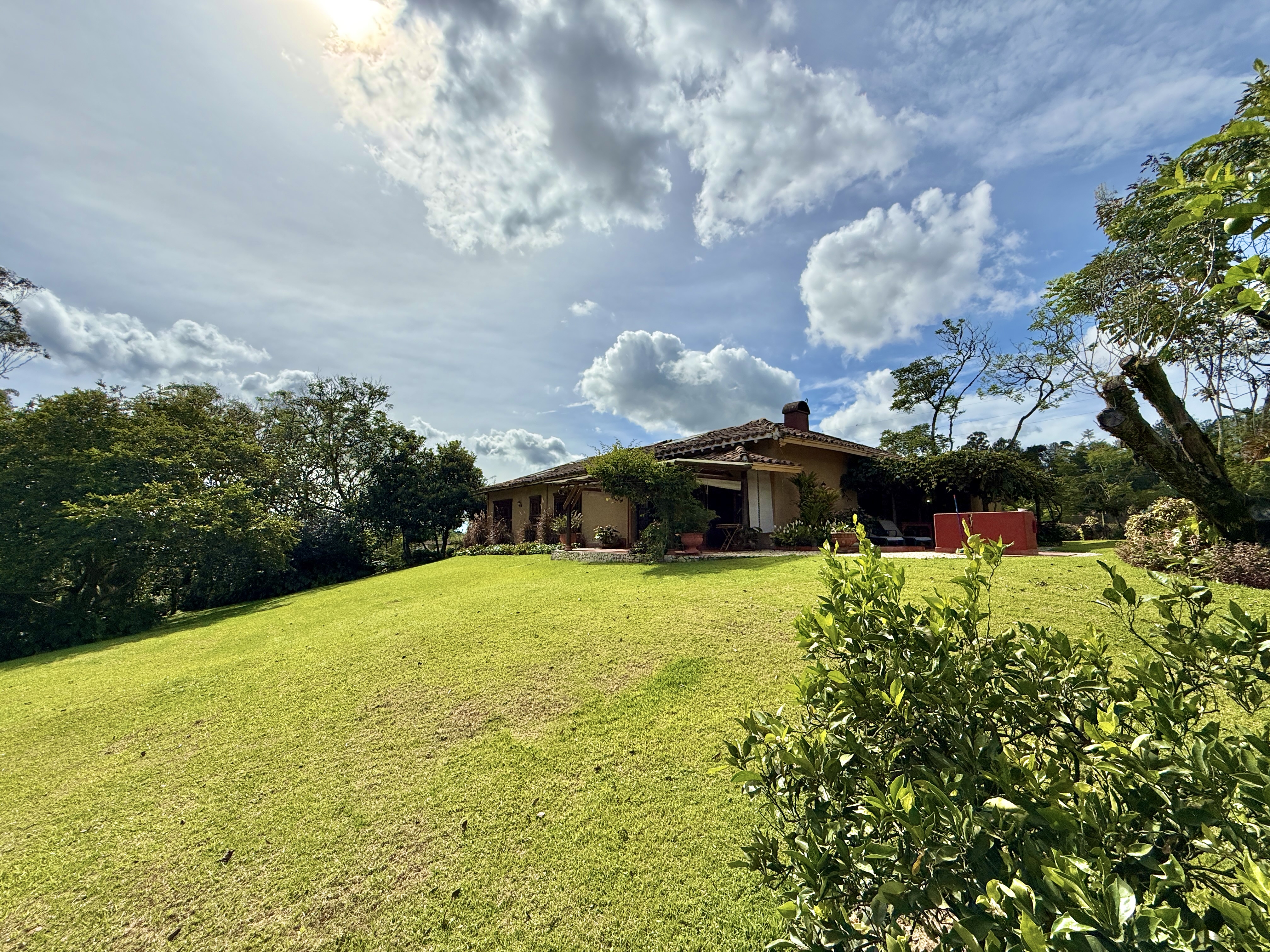 5BR Country House in El capiro (300 m²) for Sale - 3