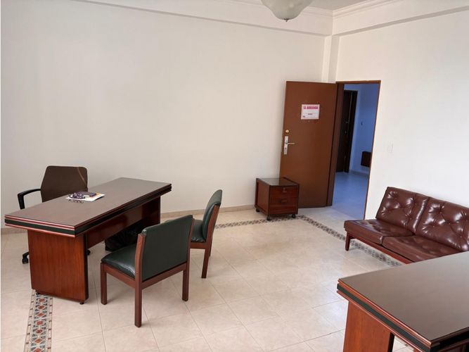 Oficina en arriendo en San Pedro, Cali, 30 m² · foto 4 de 10