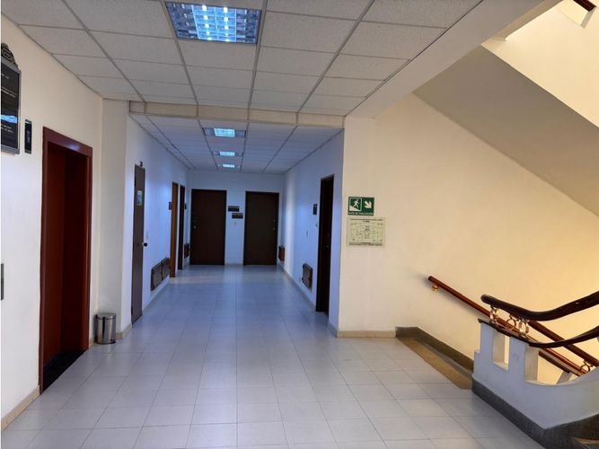 Oficina en arriendo en San Pedro, Cali, 30 m² · foto 9 de 10
