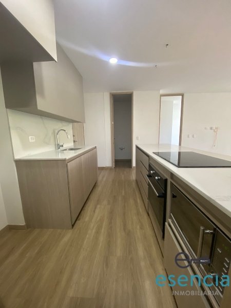 Apartamento en arriendo en Llano Grande, Rionegro · foto 4 de 17