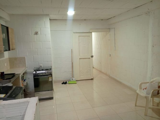 Casa de 3 alcobas en venta en Candelaria, 100 m² · foto 12 de 24