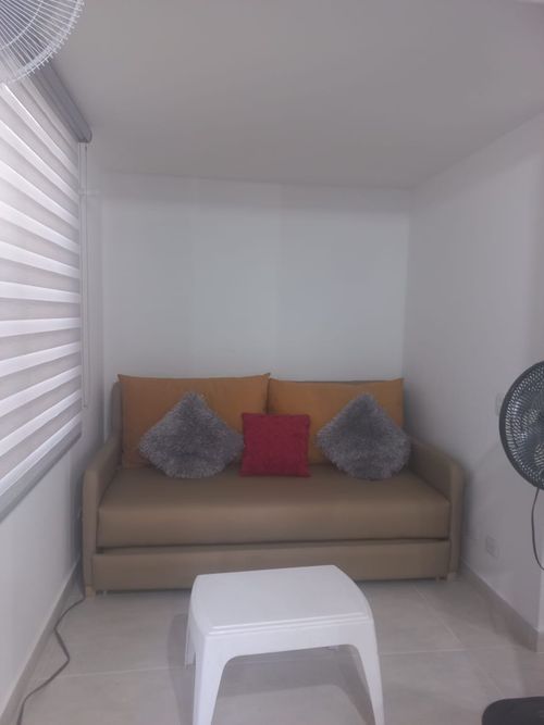 Apartamento de 2 alcobas en venta en Miraflores, Girardot, 61 m² · foto 4 de 24
