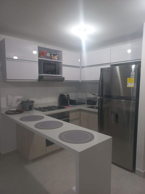 Apartamento de 2 alcobas en venta en Miraflores, Girardot, 61 m² · foto 6 de 24