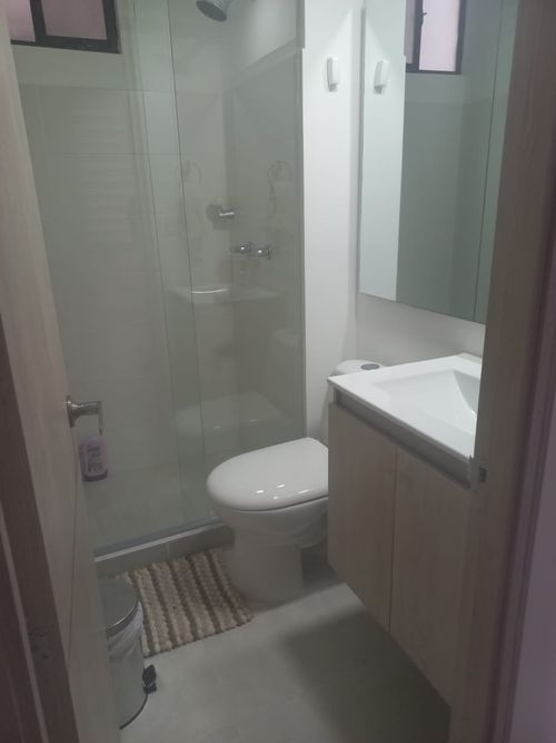 Apartamento de 2 alcobas en venta en Miraflores, Girardot, 61 m² · foto 11 de 24