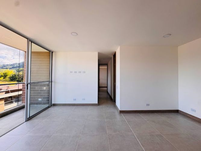 Apartamento de 3 alcobas en venta en La Ceja, 68 m² · foto 8 de 22