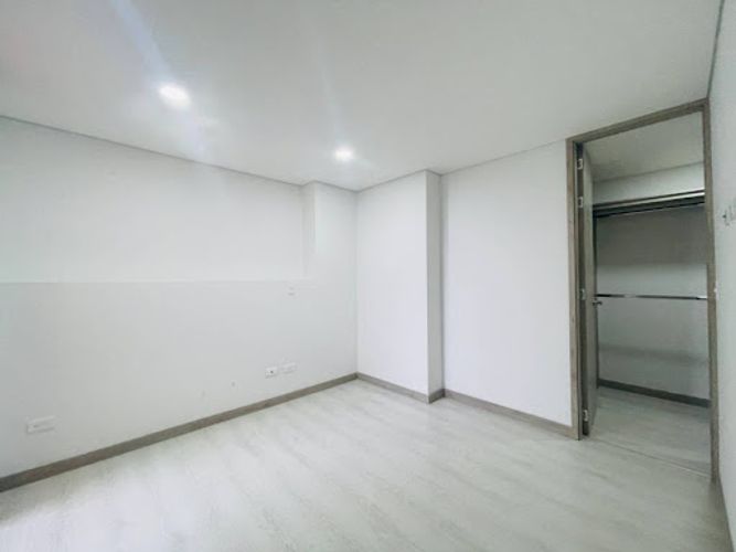 Apartamento de 3 alcobas en venta en Rionegro, 85 m² · foto 13 de 20