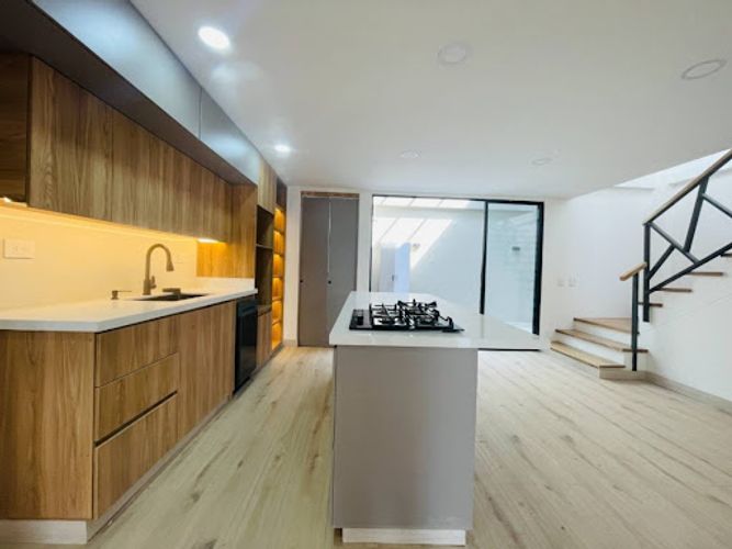 Casa de 3 alcobas en venta en Puente Pelaez, El Retiro, 150 m² · foto 3 de 24