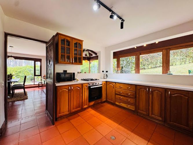 Casa de 4 alcobas en venta en Llano Grande, Rionegro, 430 m² · foto 11 de 24
