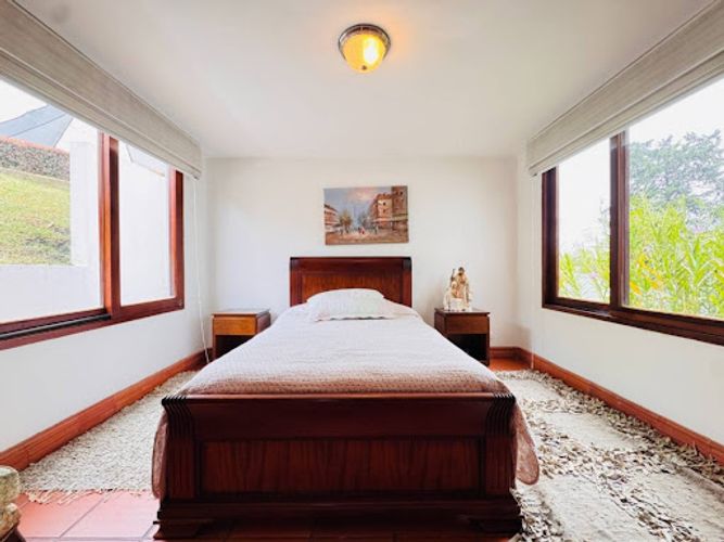 Casa de 4 alcobas en venta en Llano Grande, Rionegro, 430 m² · foto 13 de 24