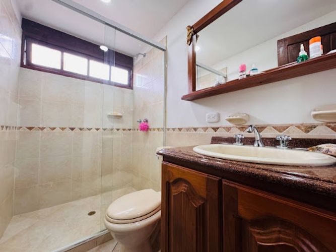 Casa de 4 alcobas en venta en Llano Grande, Rionegro, 430 m² · foto 24 de 24