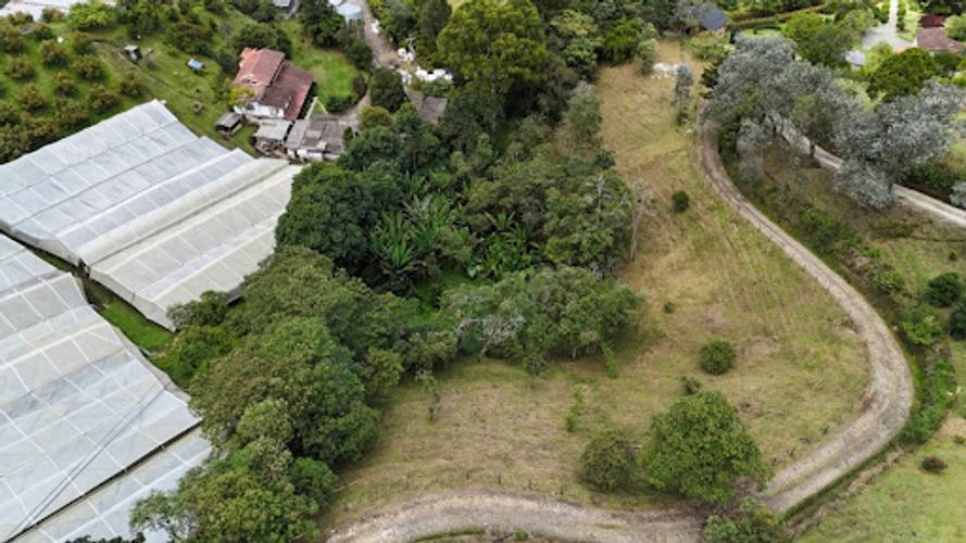 Lote en venta en Lejos Del Nido, El Retiro, 6836 m² · foto 6 de 13