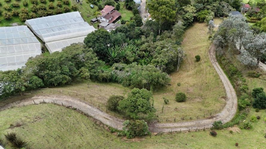 Lote en venta en Lejos Del Nido, El Retiro, 6836 m² · foto 7 de 13