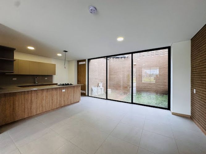 Casa de 3 alcobas en venta en Rionegro, 147 m² · foto 5 de 24