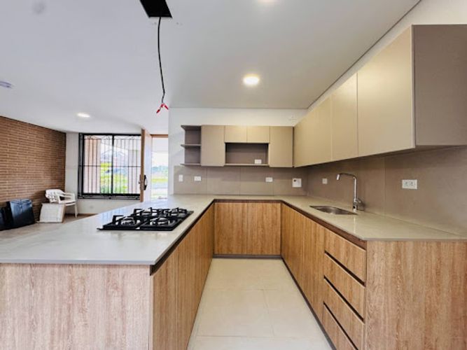 Casa de 3 alcobas en venta en Rionegro, 147 m² · foto 6 de 24