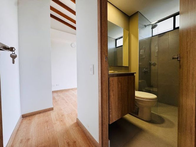 Casa de 3 alcobas en venta en Rionegro, 147 m² · foto 13 de 24