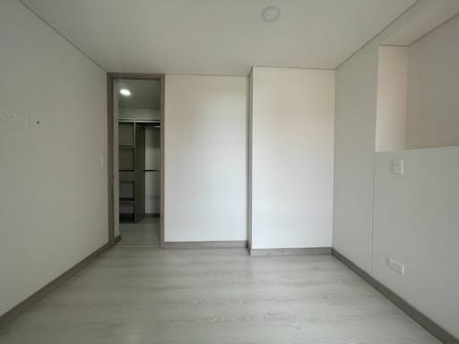 Apartamento de 2 alcobas en venta en Rionegro, 75 m² · foto 22 de 24