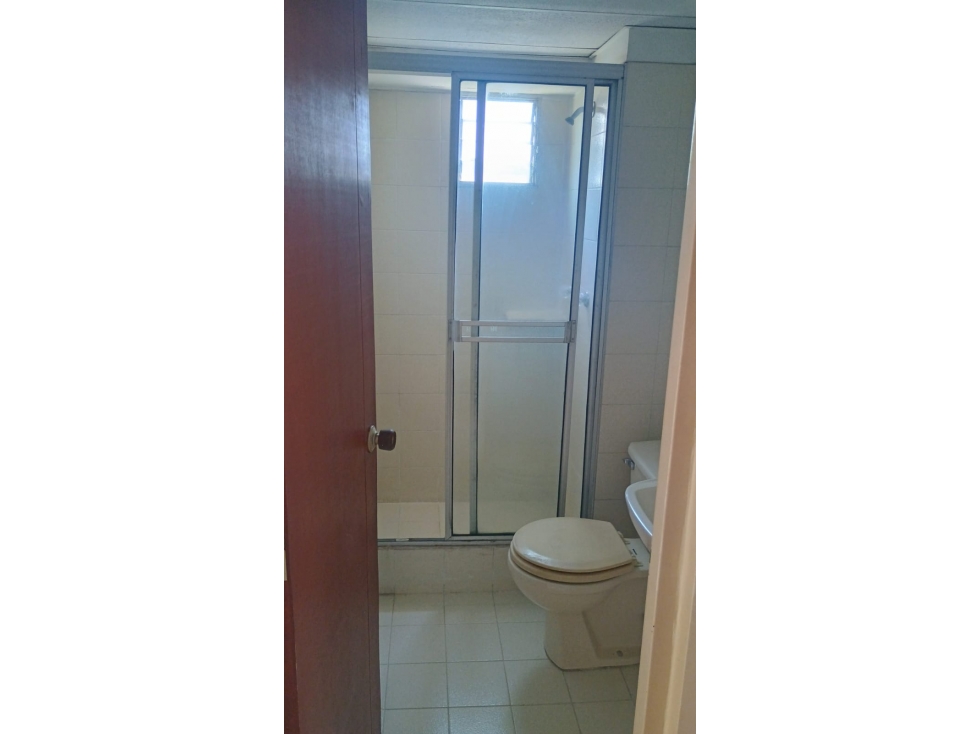 Apartamento en venta en El Refugio, Cali · foto 4 de 15