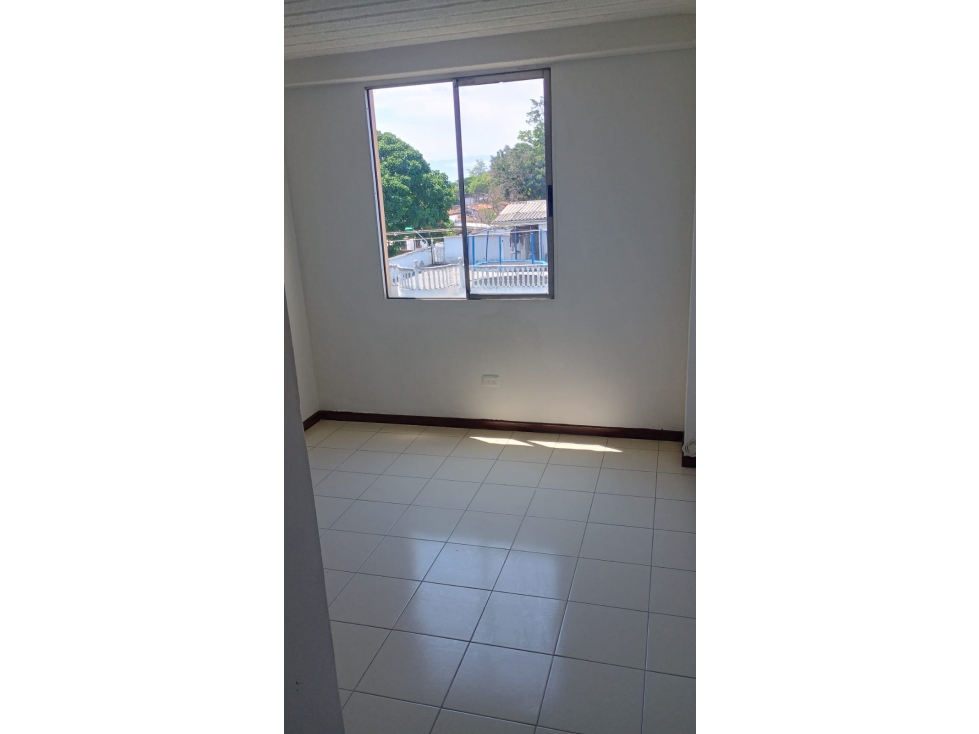 Apartamento en venta en El Refugio, Cali · foto 6 de 15