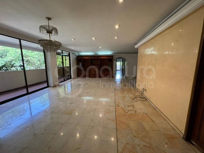 Apartamento de 4 alcobas en arriendo en Santa Maria De Los Angeles, Medellín, 272 m² · foto 6 de 24