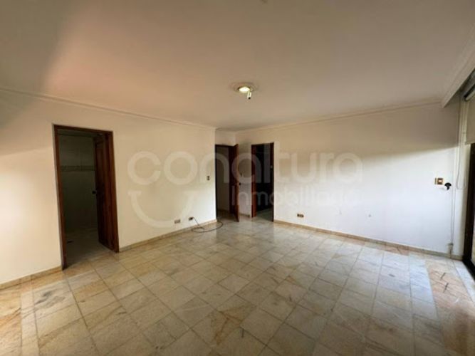 Apartamento de 4 alcobas en arriendo en Santa Maria De Los Angeles, Medellín, 272 m² · foto 11 de 24