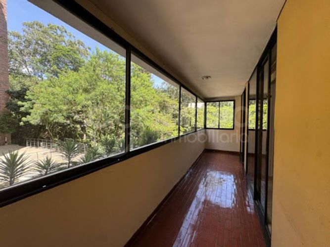 Apartamento de 4 alcobas en arriendo en Santa Maria De Los Angeles, Medellín, 272 m² · foto 22 de 24