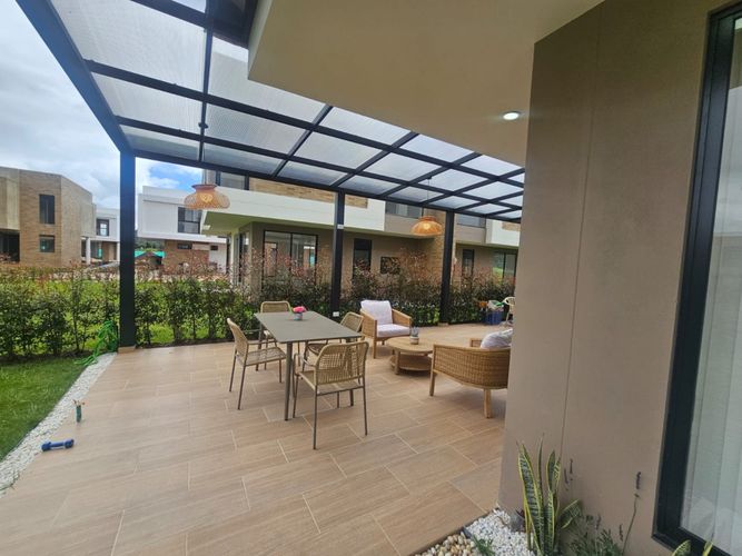 Casa de 3 alcobas en venta en Tiquiza, Chía, 160 m² · foto 2 de 24