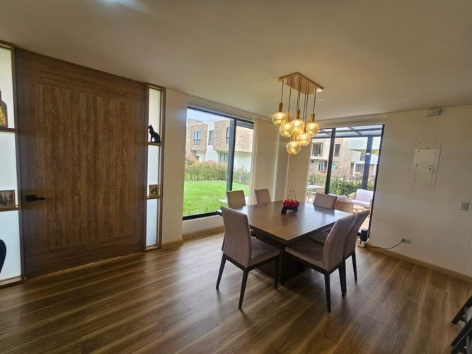 Casa de 3 alcobas en venta en Tiquiza, Chía, 160 m² · foto 8 de 24