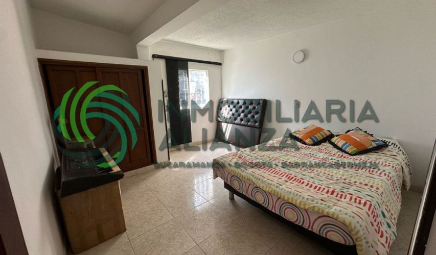 Apartamento de 8 alcobas en venta en San Alonso, Bucaramanga, 231 m² · foto 9 de 19