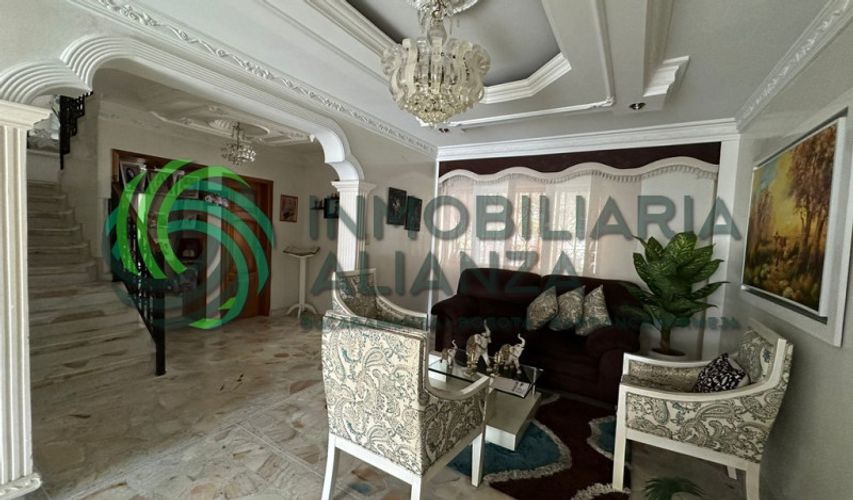 Casa de 6 alcobas en venta en Provenza, Bucaramanga, 488 m² · foto 5 de 23