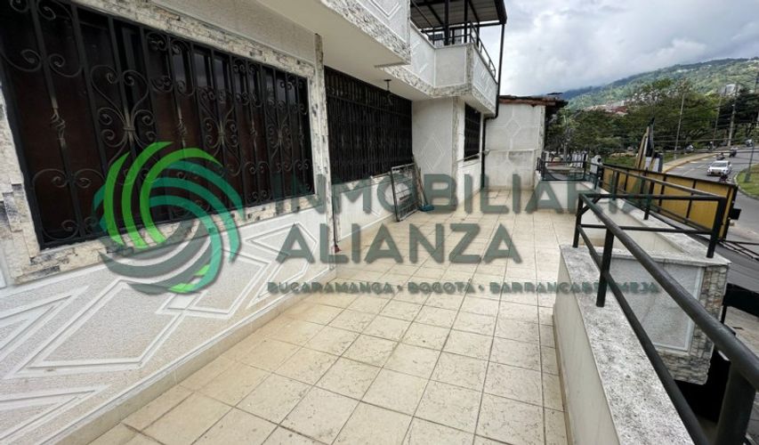 Casa de 6 alcobas en venta en Provenza, Bucaramanga, 488 m² · foto 21 de 23