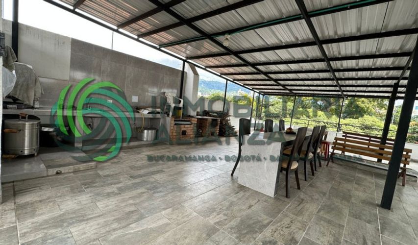 Casa de 6 alcobas en venta en Provenza, Bucaramanga, 488 m² · foto 22 de 23