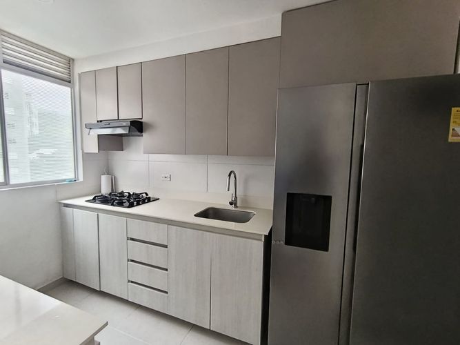Apartamento de 3 alcobas en venta en La Castellana, Medellín, 79 m² · foto 22 de 23