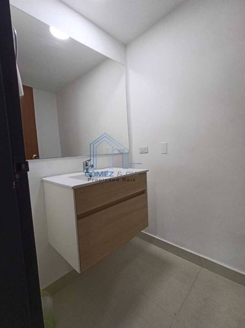 Oficina en arriendo en Milla De Oro, Medellín, 247 m² · foto 14 de 14