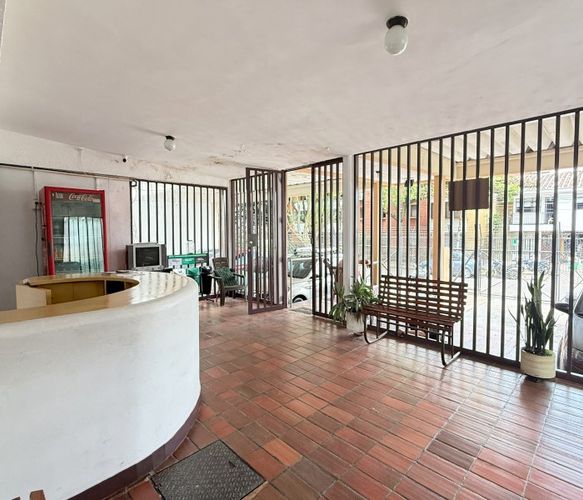 Apartamento de 2 alcobas en venta en Cañaveralejo, Cali, 48 m² · foto 3 de 22