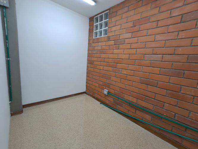 Local en arriendo en Laureles, Medellín, 94 m² · foto 8 de 20