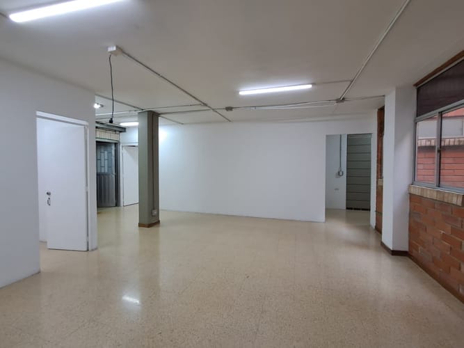 Local en arriendo en Laureles, Medellín, 94 m² · foto 13 de 20