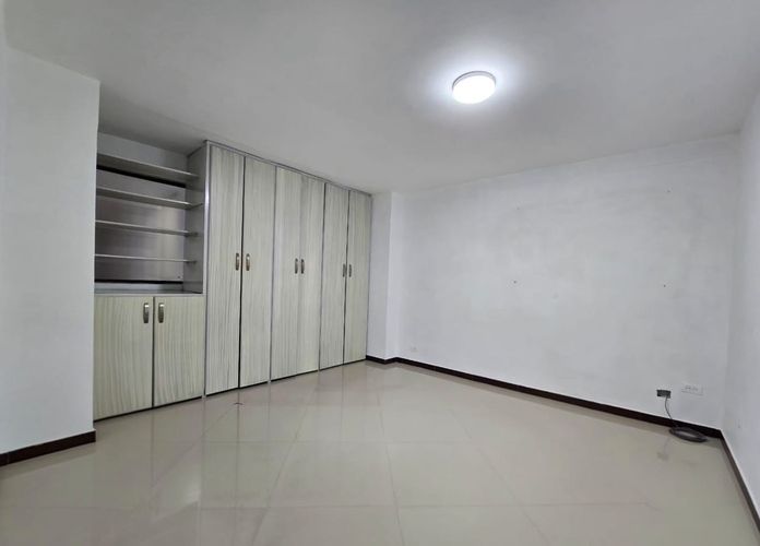 Oficina en arriendo en Belén, Medellín, 140 m² · foto 10 de 20