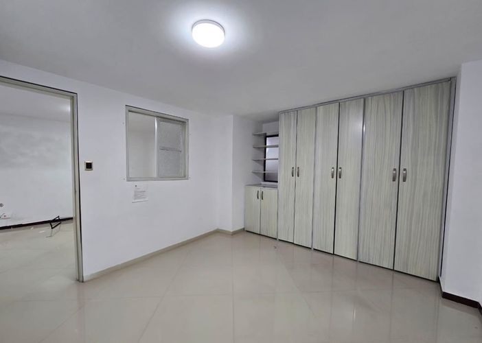 Oficina en arriendo en Belén, Medellín, 140 m² · foto 11 de 20