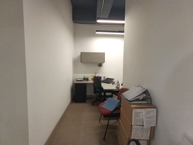 Oficina en arriendo en El Poblado, Medellín, 242 m² · foto 5 de 20