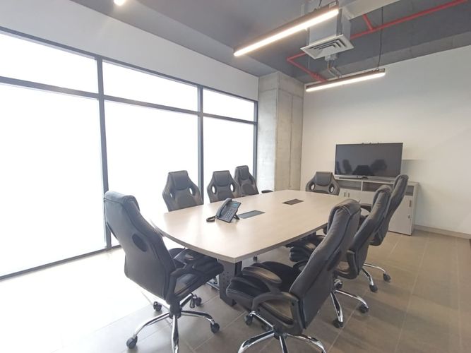 Oficina en arriendo en El Poblado, Medellín, 242 m² · foto 12 de 20
