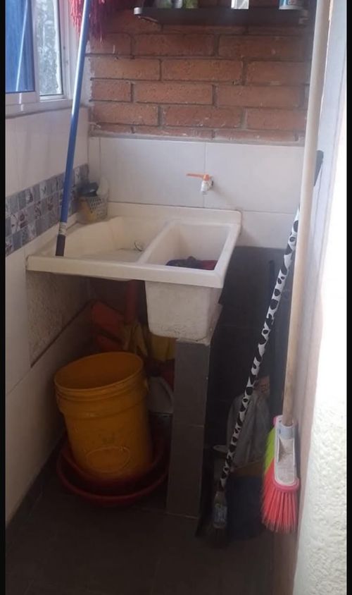 Casa de 6 alcobas en venta en El Bosque, Floridablanca, 125 m² · foto 10 de 12