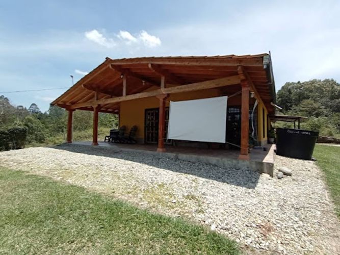 Casa de 5 alcobas en venta en Mampuesto, Rionegro, 116 m² · foto 2 de 11