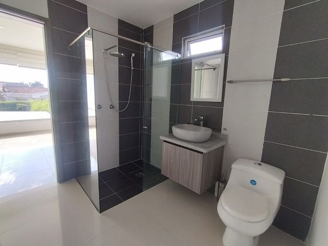 Casa de 5 alcobas en venta en Ciudad Jardin, Cali, 800 m² · foto 14 de 24