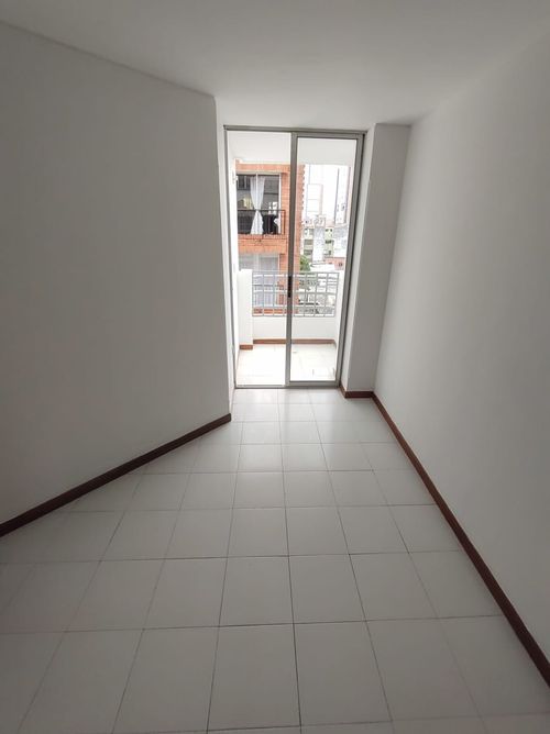Apartamento de 4 alcobas en venta en La Aurora, Bucaramanga, 140 m² · foto 9 de 18
