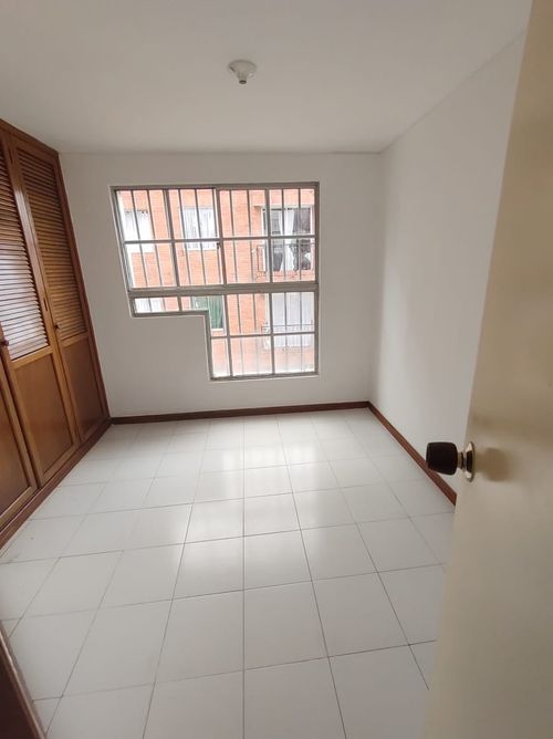 Apartamento de 4 alcobas en venta en La Aurora, Bucaramanga, 140 m² · foto 16 de 18