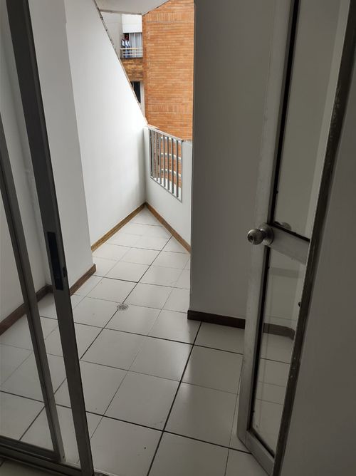 Apartamento de 4 alcobas en venta en La Aurora, Bucaramanga, 140 m² · foto 17 de 18