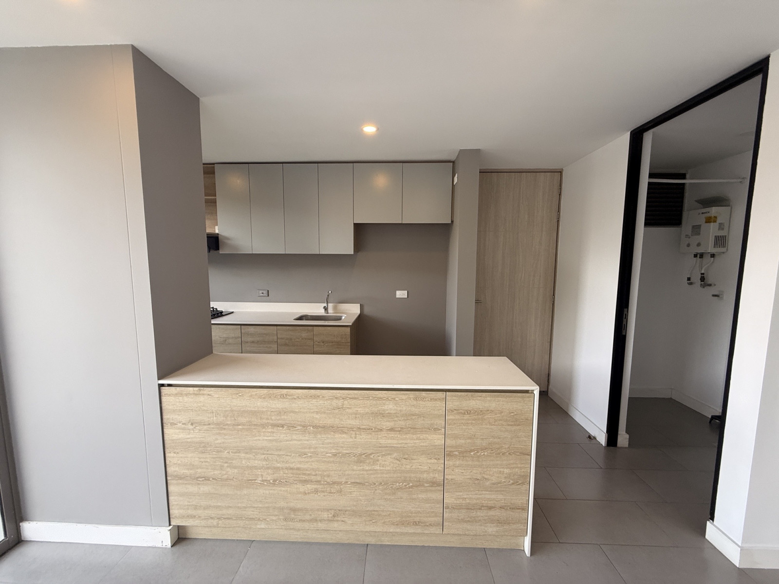 Apartamento en arriendo en Las Palmas, Medellín · foto 6 de 19